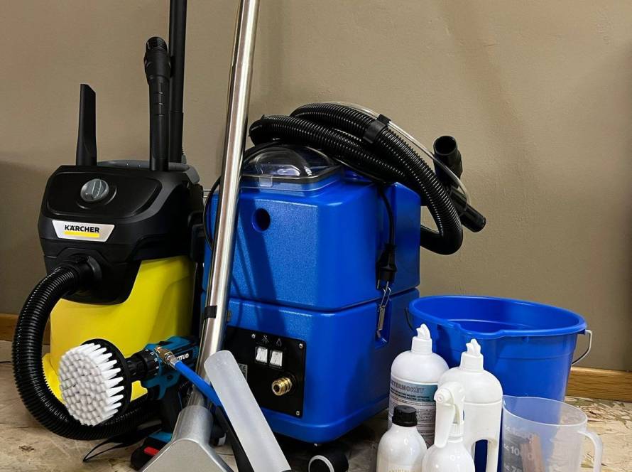 Attrezzatura professionale per lavaggio a iniezione-estrazione e vapore